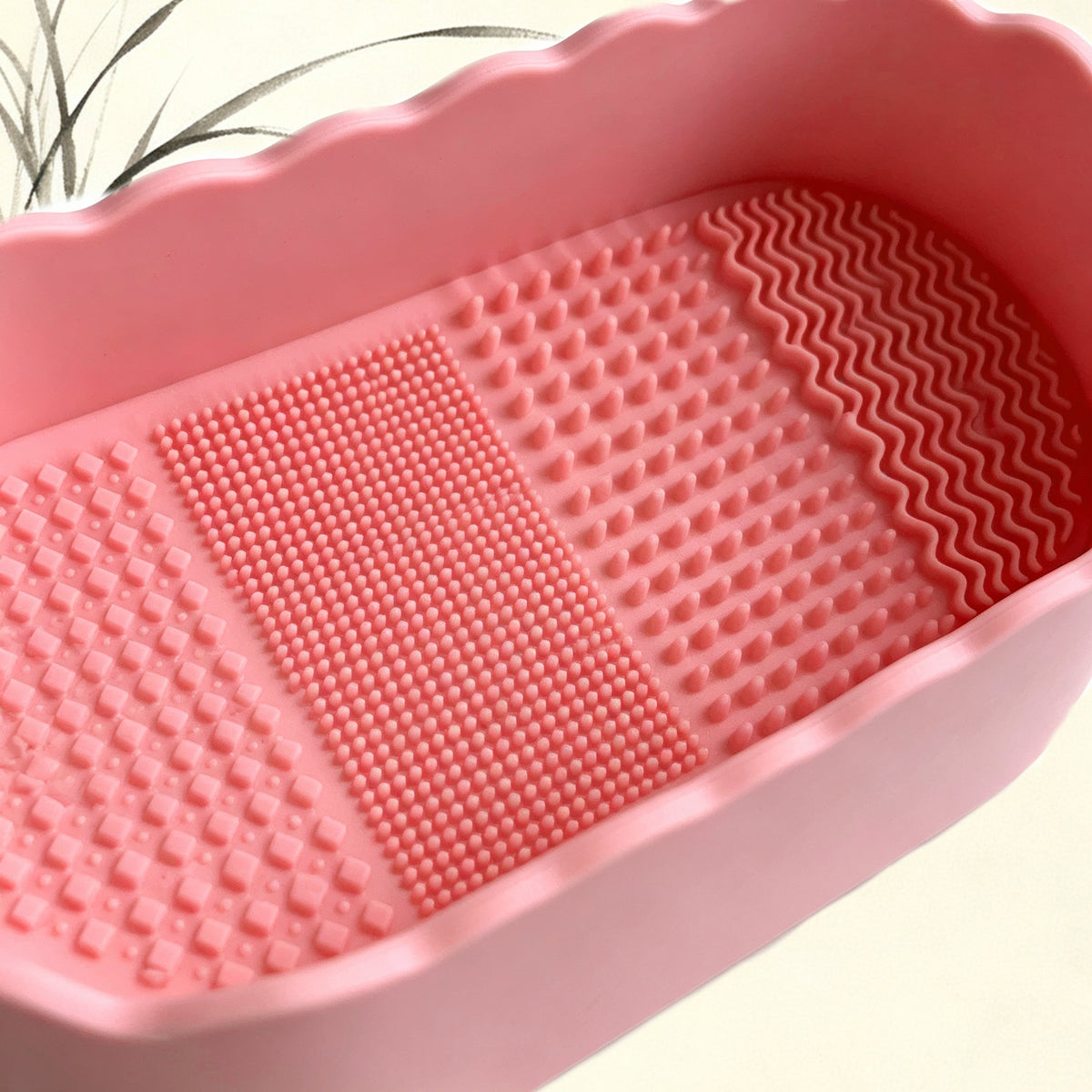 Floral & Star 2‑in‑1 Silicone Makeup Brush Cleaning Basket | Wash & Air‑Dry Vanity Organizer