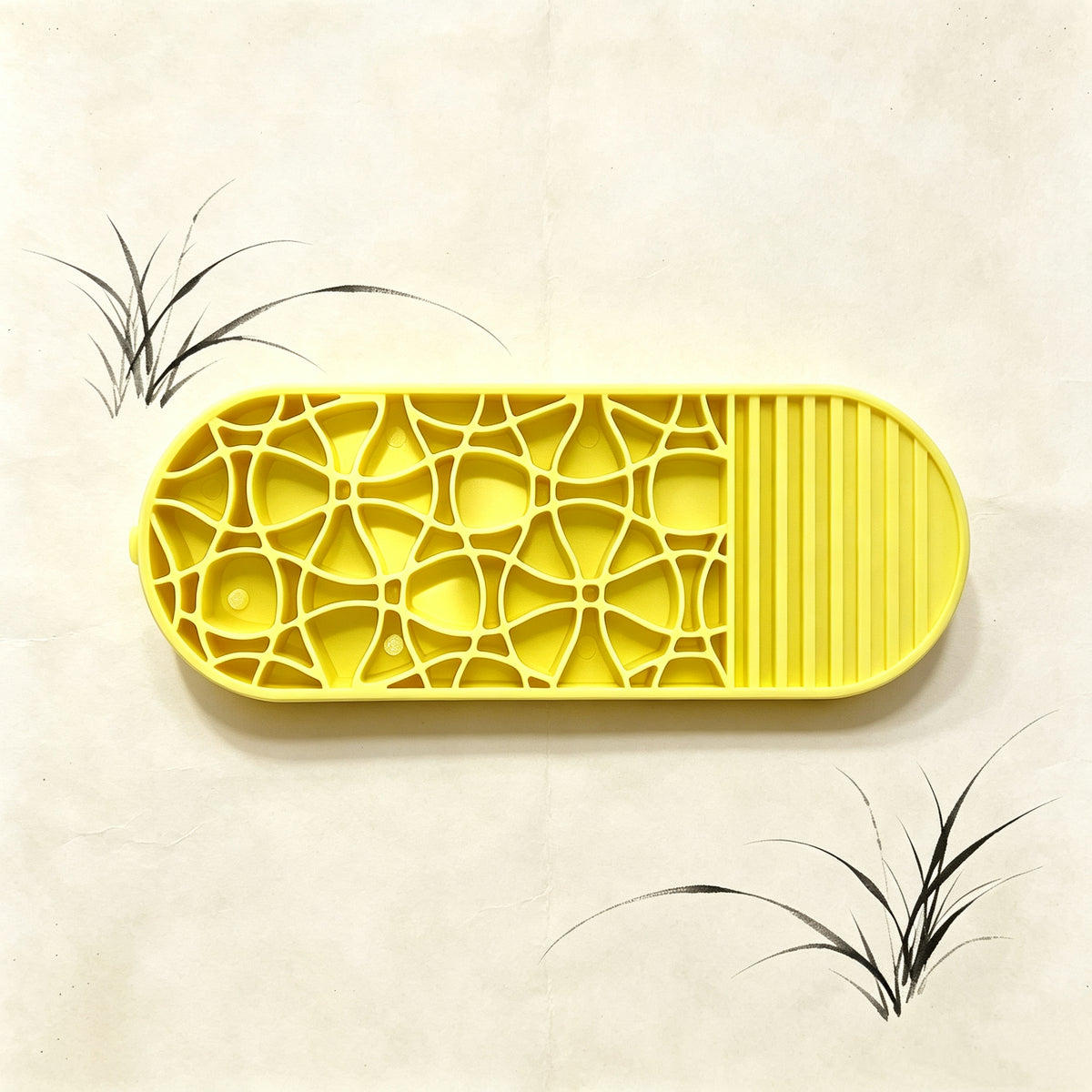 Floral & Star 2‑in‑1 Silicone Makeup Brush Cleaning Basket | Wash & Air‑Dry Vanity Organizer