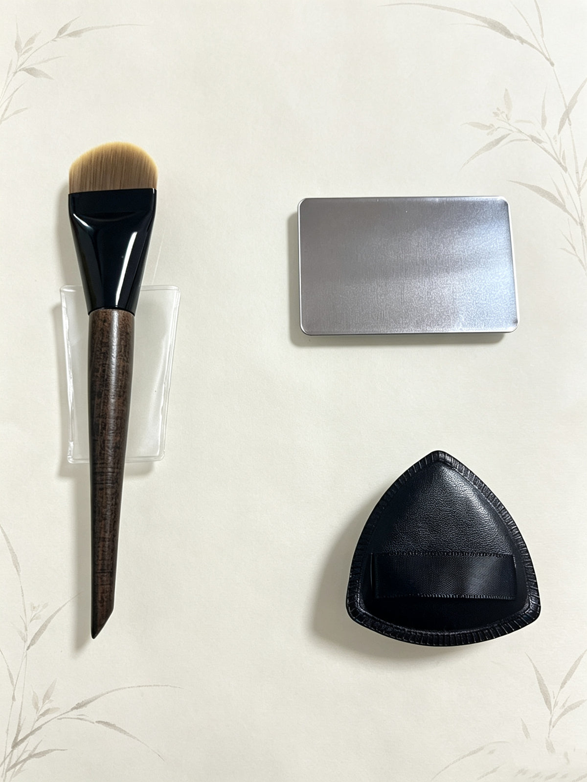 Premium Base Makeup Kit – Foundation Brush, Powder Puff & Makeup Mixing Palette | 4 Brush Shapes Available